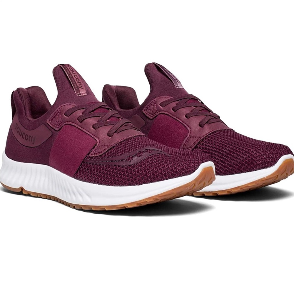 Saucony Men’s Stretch & Go Breeze Running Shoe